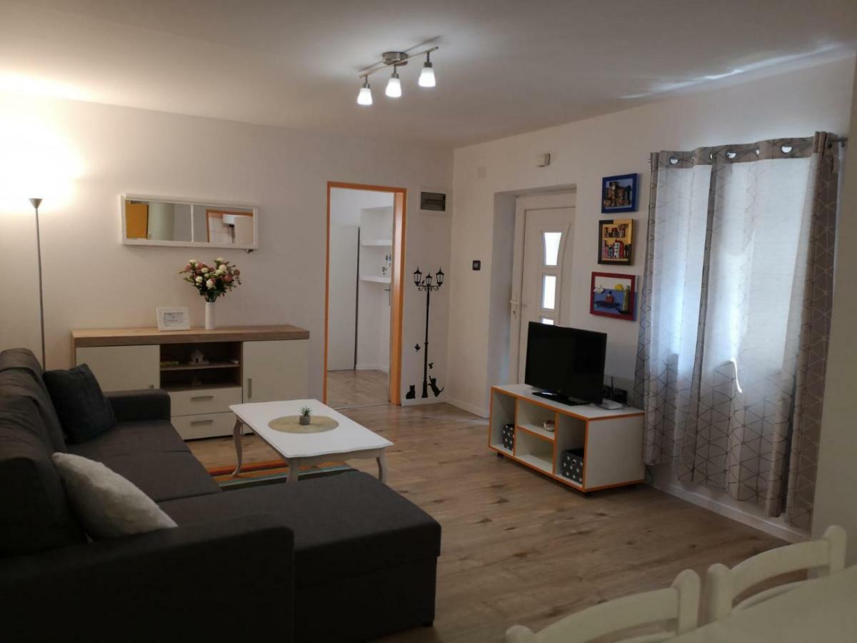 Apartment Asja Old City Center PUY Exterior foto